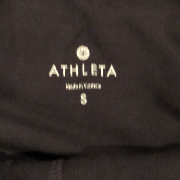 Athleta Blue Luminous Powder Peak & Black floral leggings Both size Small - Picture 8 of 8